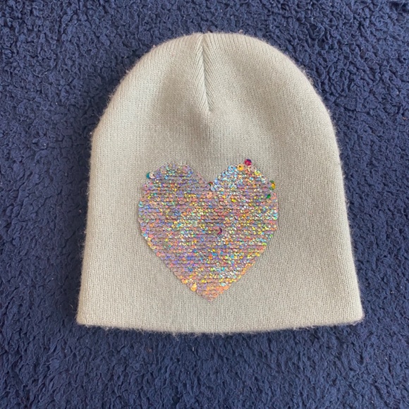 2 for $10  Girls Beanie - Picture 2 of 3